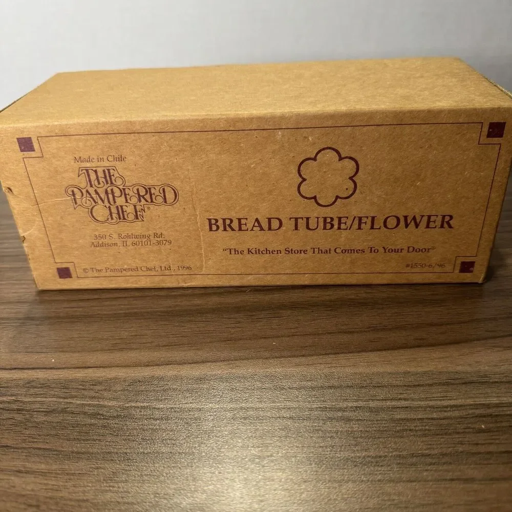 The Pampered Chef Bread Tube Flower Design #1550-6/96 1996 New Sealed‎ In Box